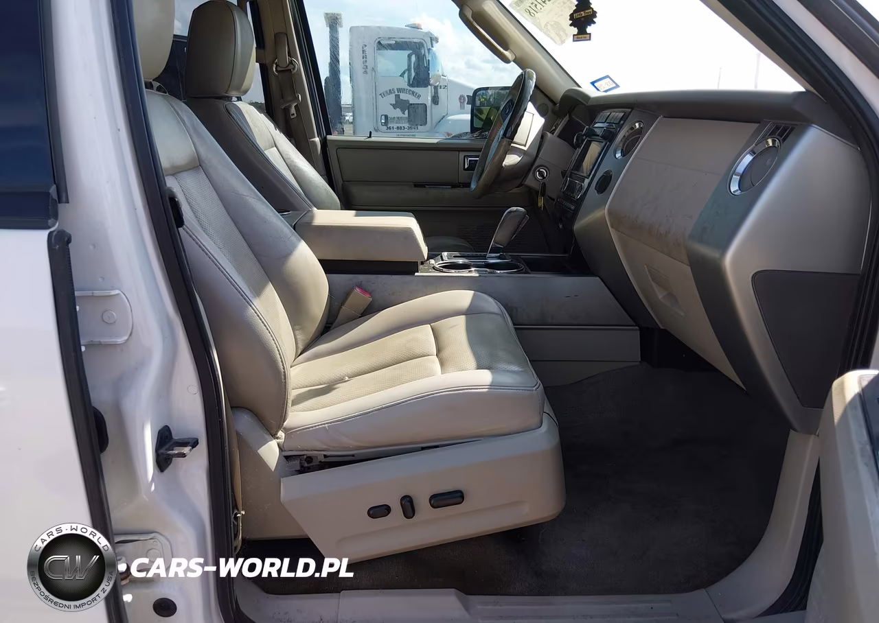 2012 Ford Expedition Limited VIN:1FMJU1K50CEF66587 - 5