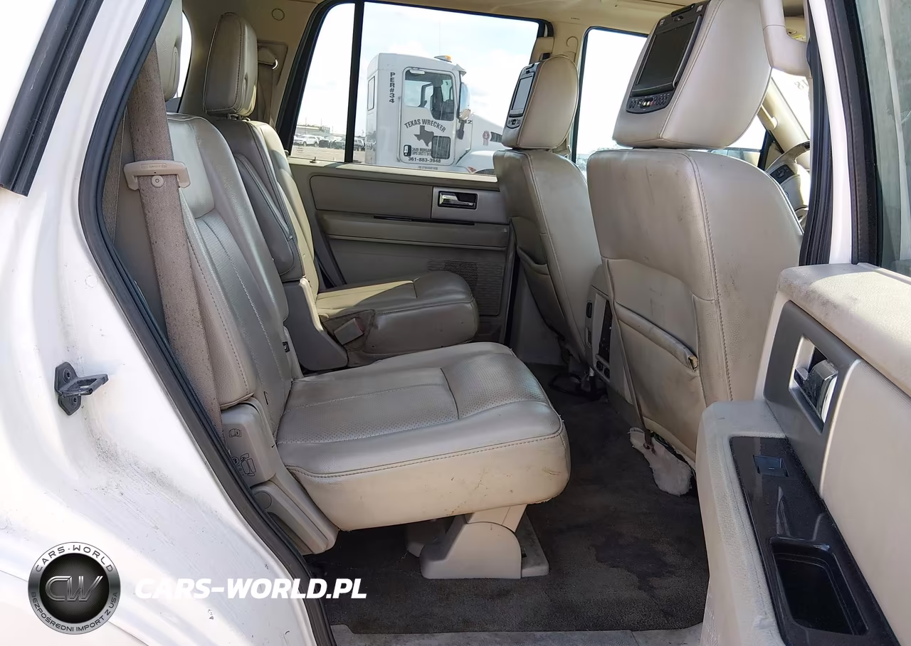 2012 Ford Expedition Limited VIN:1FMJU1K50CEF66587 - 8