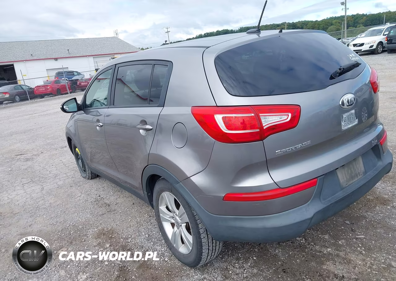 2013 Kia Sportage Lx VIN:KNDPB3A23D7426966 - 3