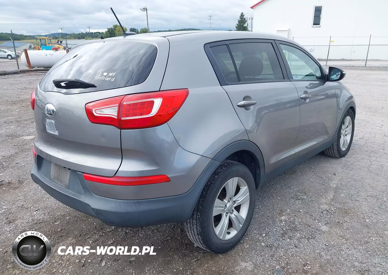 2013 Kia Sportage Lx VIN:KNDPB3A23D7426966 - 4