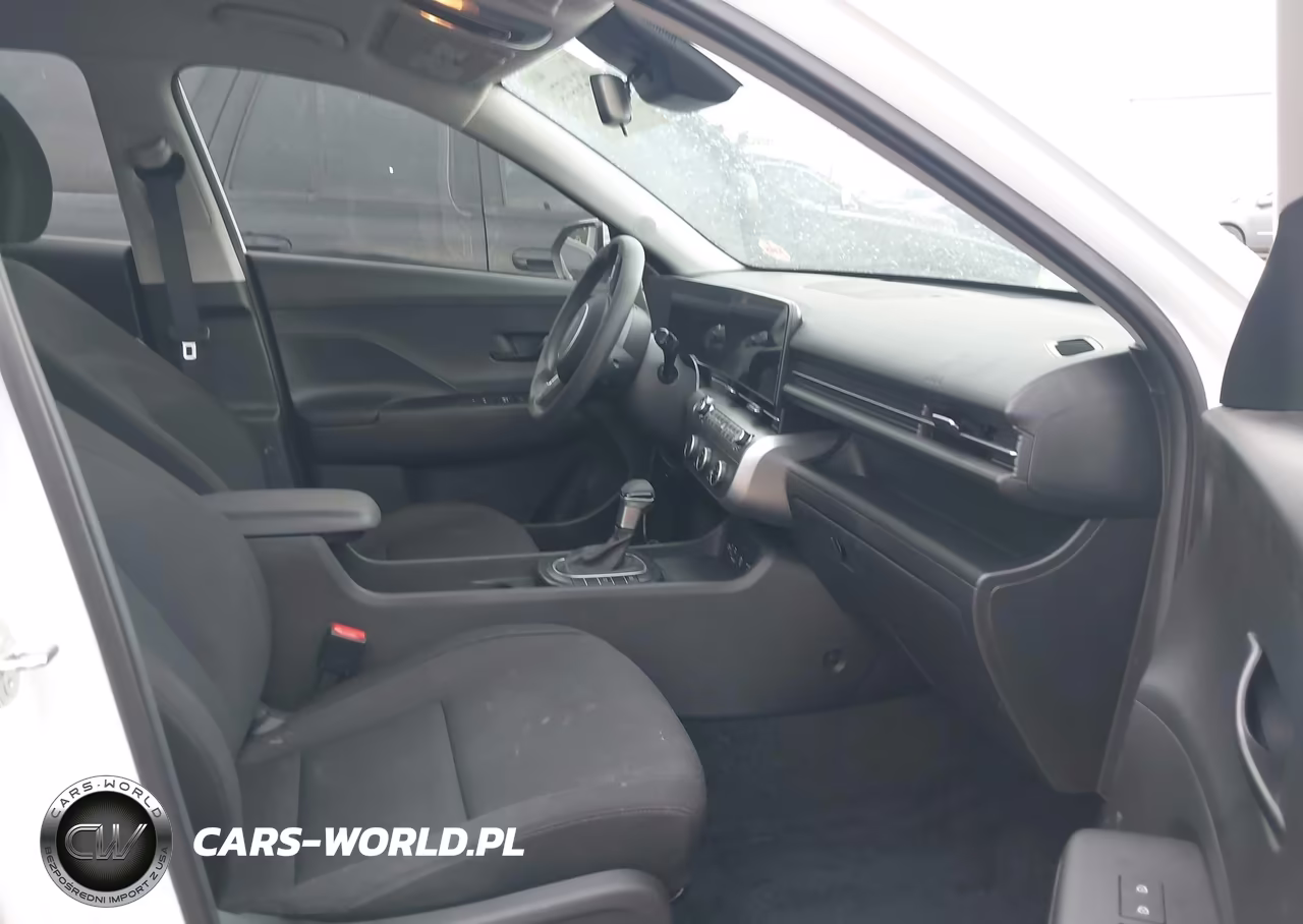 2026 Hyundai Kona Se VIN:KM8HA3AB2TU388133 - 5