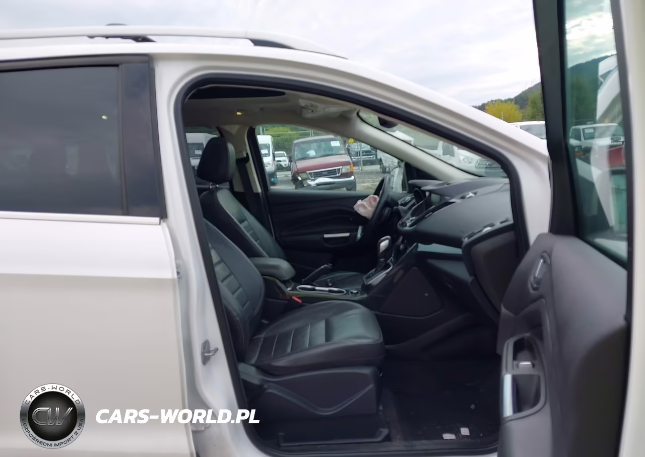 2014 Ford Escape Titanium VIN:1FMCU9J94EUA96908 - 5