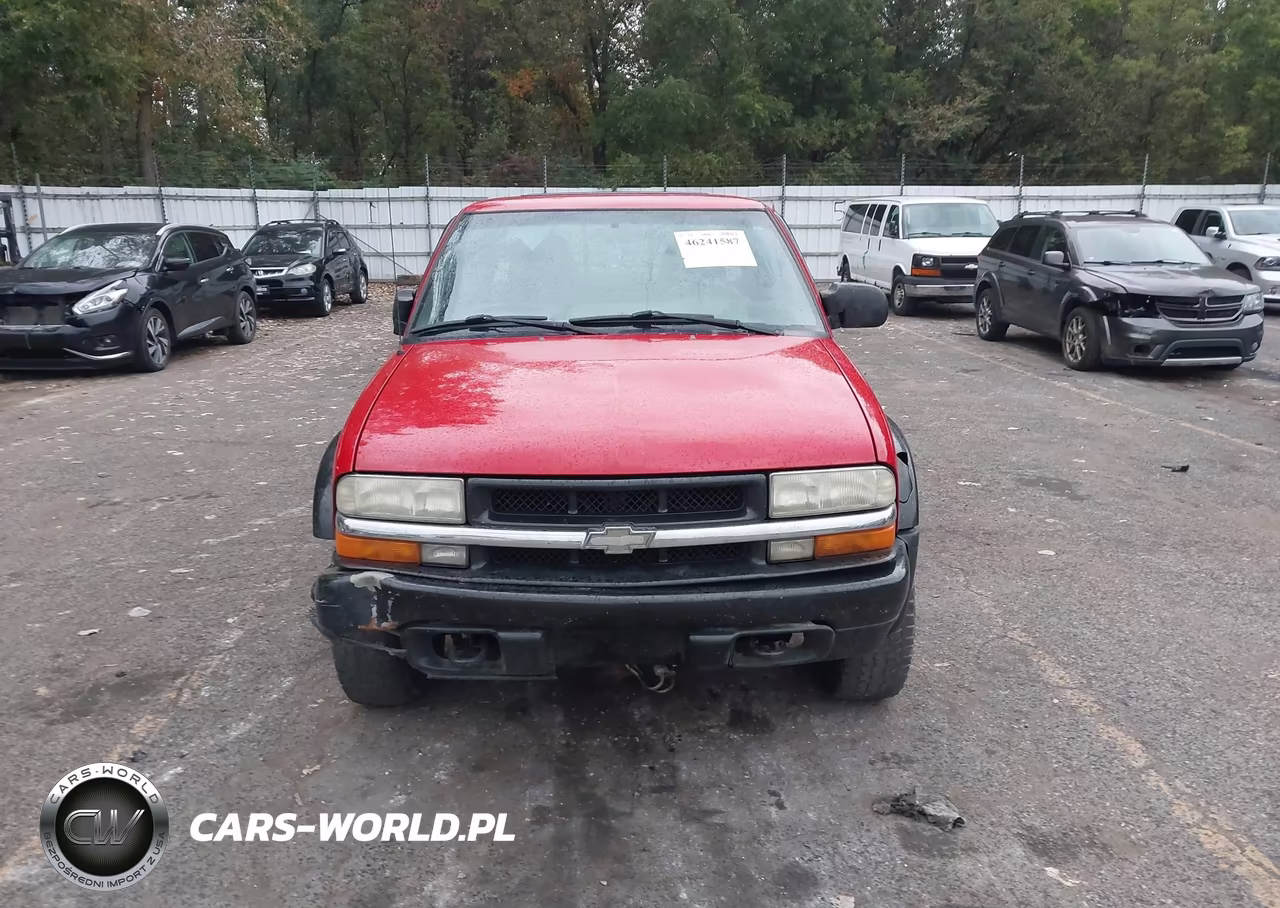 2003 Chevrolet S-10 Ls VIN:1GCCT19X638201661 - 12