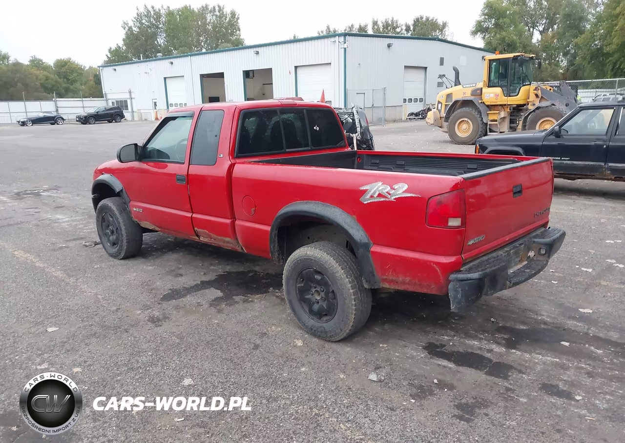 2003 Chevrolet S-10 Ls VIN:1GCCT19X638201661 - 3