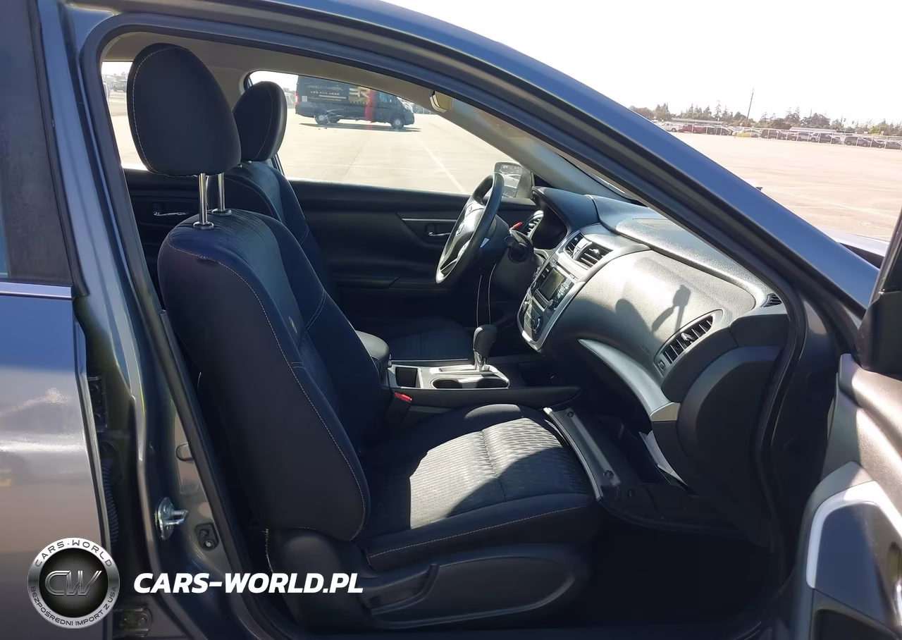 2017 Nissan Altima 2.5 S VIN:1N4AL3AP6HN347605 - 5