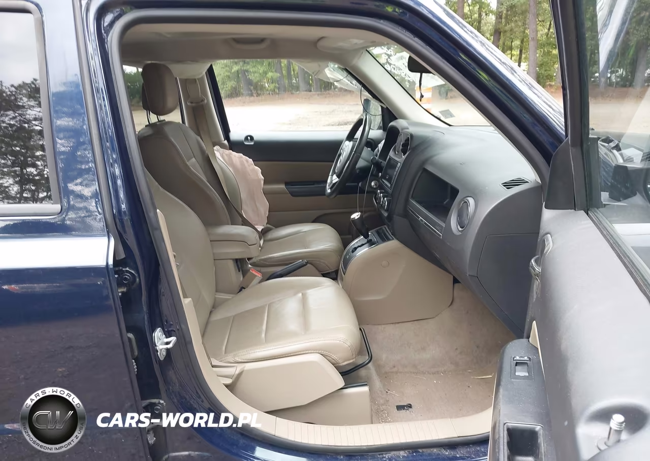2016 Jeep Patriot High Altitude Edition VIN:1C4NJPFA7GD726369 - 5