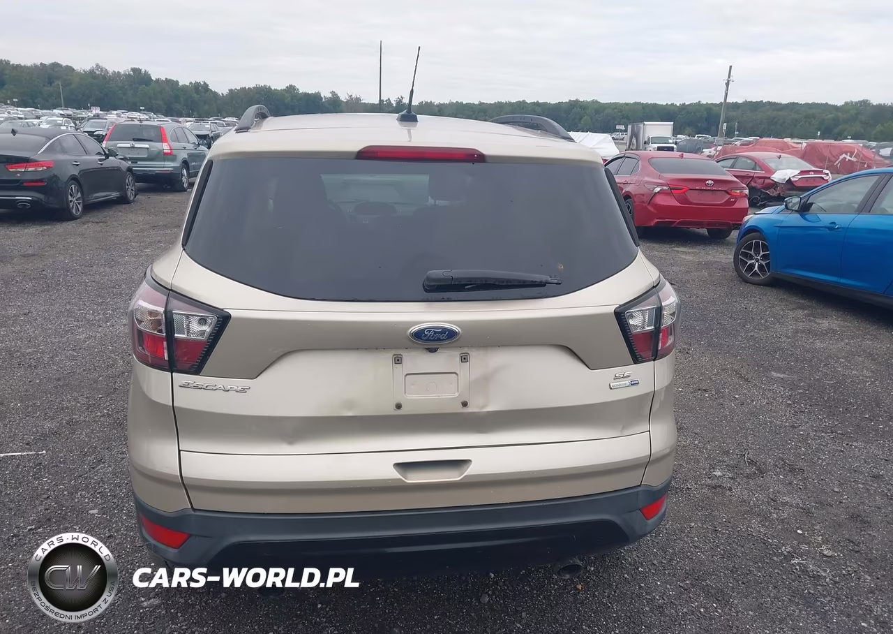 2018 Ford Escape Se VIN:1FMCU9GD1JUA07494 - 16