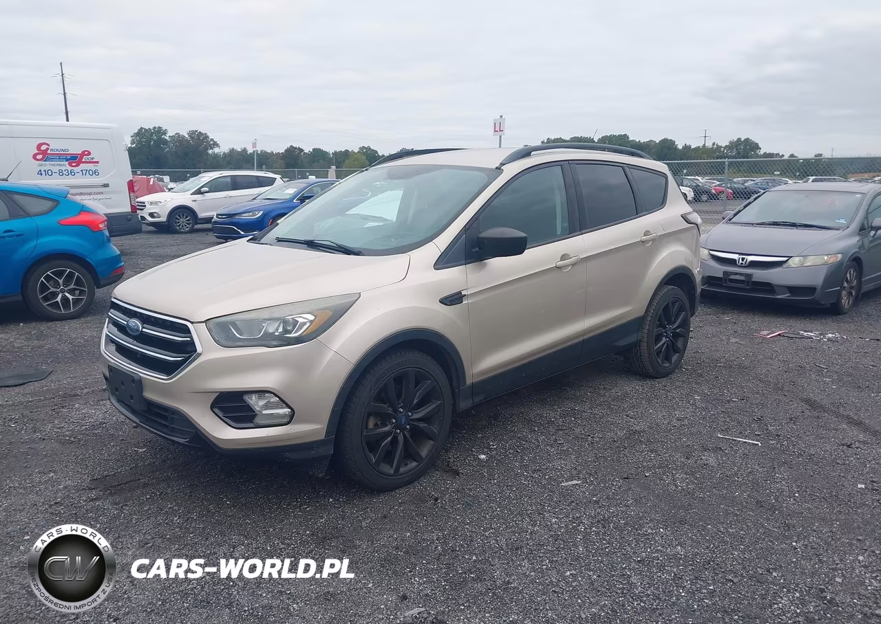 2018 Ford Escape Se VIN:1FMCU9GD1JUA07494 - 2