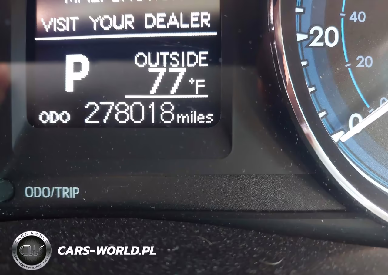 2017 Toyota Corolla Le VIN:2T1BURHE5HC775865 - 15