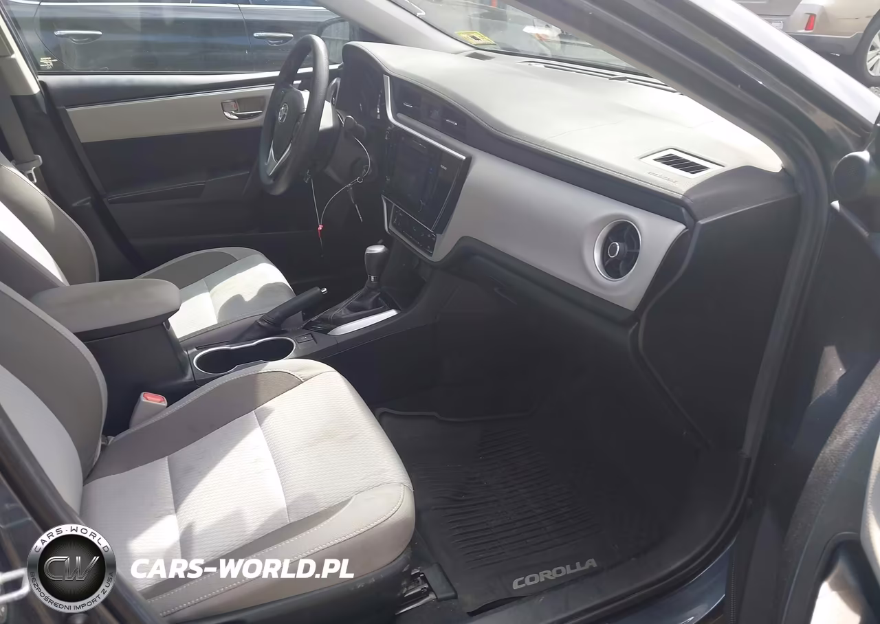2017 Toyota Corolla Le VIN:2T1BURHE5HC775865 - 5