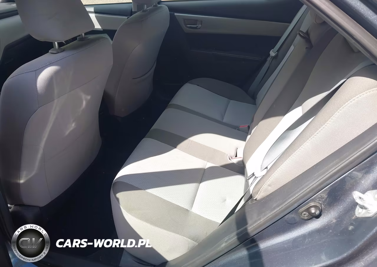 2017 Toyota Corolla Le VIN:2T1BURHE5HC775865 - 8