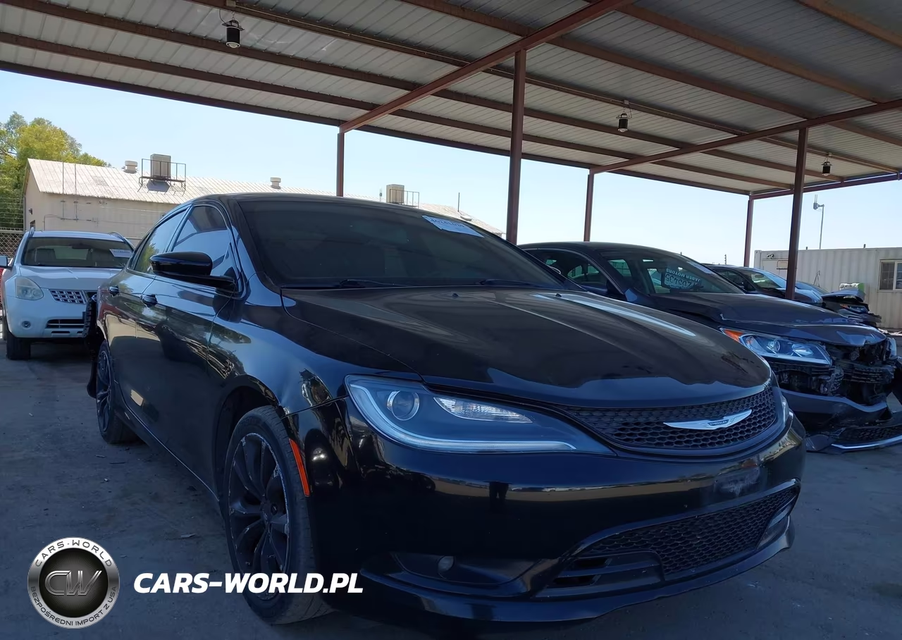 2015 Chrysler 200 S