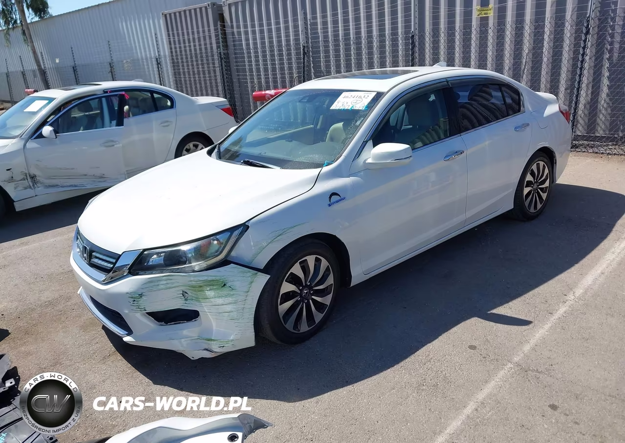 2015 Honda Accord Hybrid Ex-L VIN:1HGCR6F57FA001384 - 2