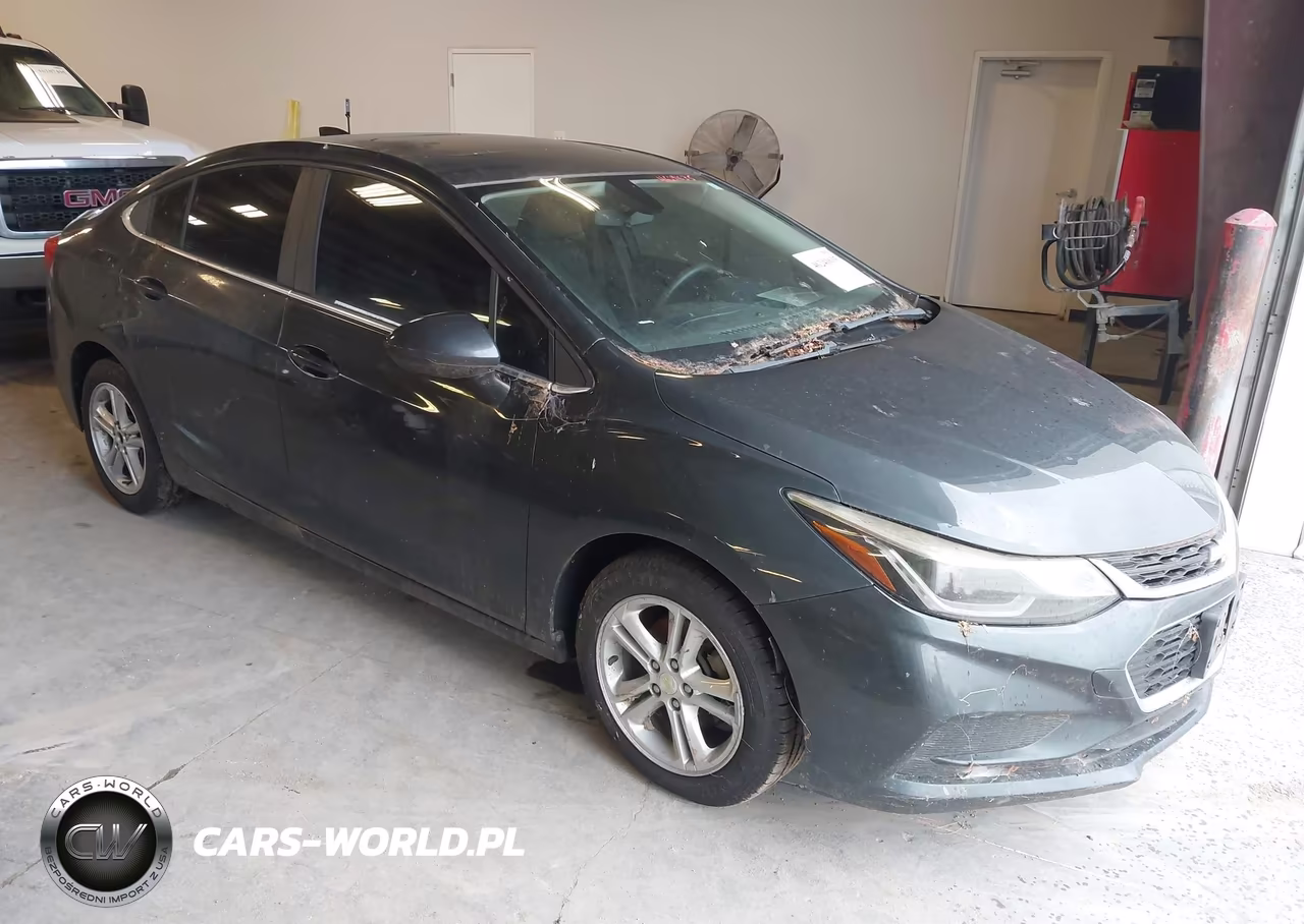 2017 Chevrolet Cruze Lt Auto – zdjęcie 1 z 16