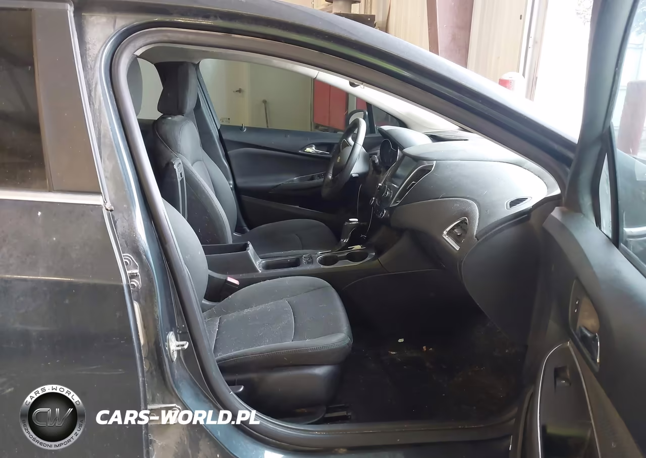 2017 Chevrolet Cruze Lt Auto VIN:3G1BE5SMXHS556210 - 5