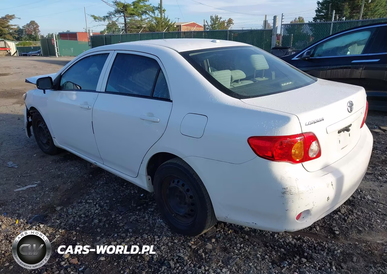2010 Toyota Corolla Le VIN:2T1BU4EE9AC367513 - 3