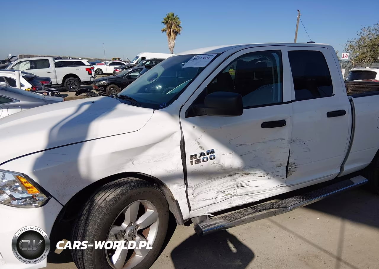 2018 Ram 1500 Tradesman 4X2 6'4 Box VIN:1C6RR6FG7JS202352 - 6