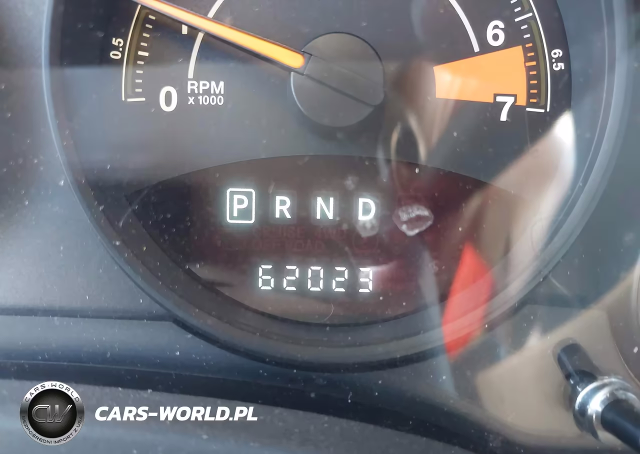 2016 Jeep Compass Sport VIN:1C4NJCBA0GD621493 - 12