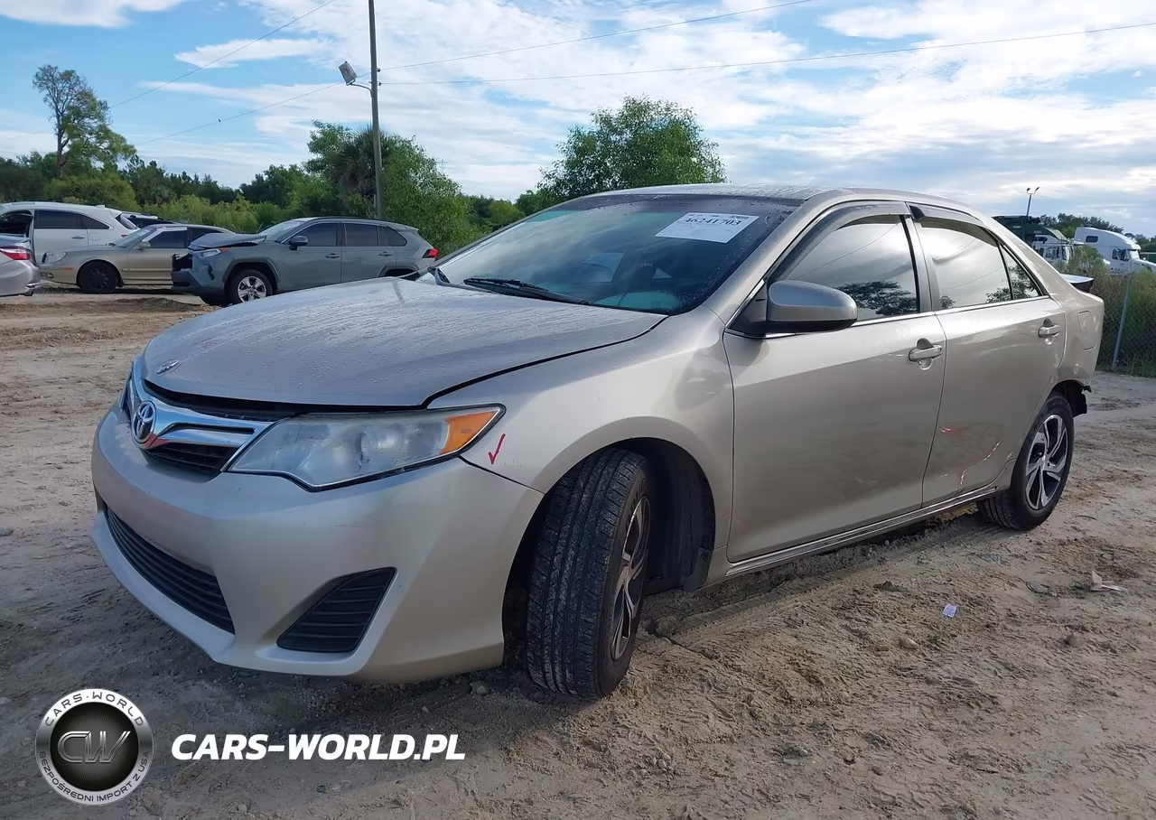 2014 Toyota Camry Le VIN:4T1BF1FK7EU370959 - 2