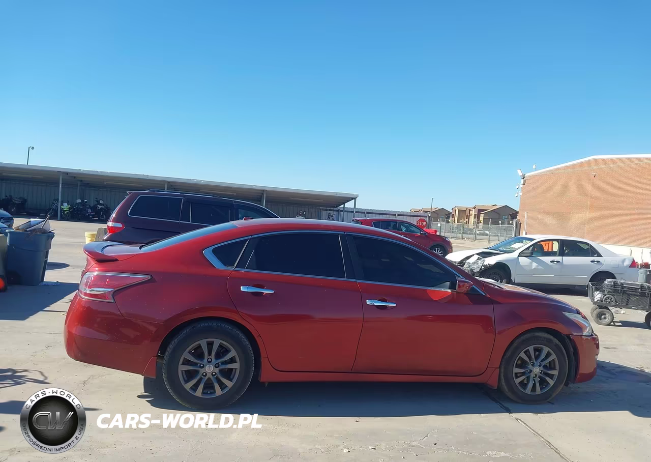 2015 Nissan Altima 2.5 S VIN:1N4AL3AP3FC472991 - 13