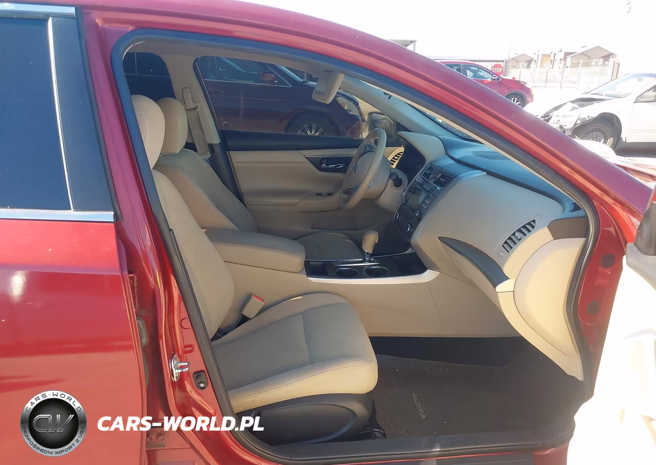 2015 Nissan Altima 2.5 S VIN:1N4AL3AP3FC472991 - 5