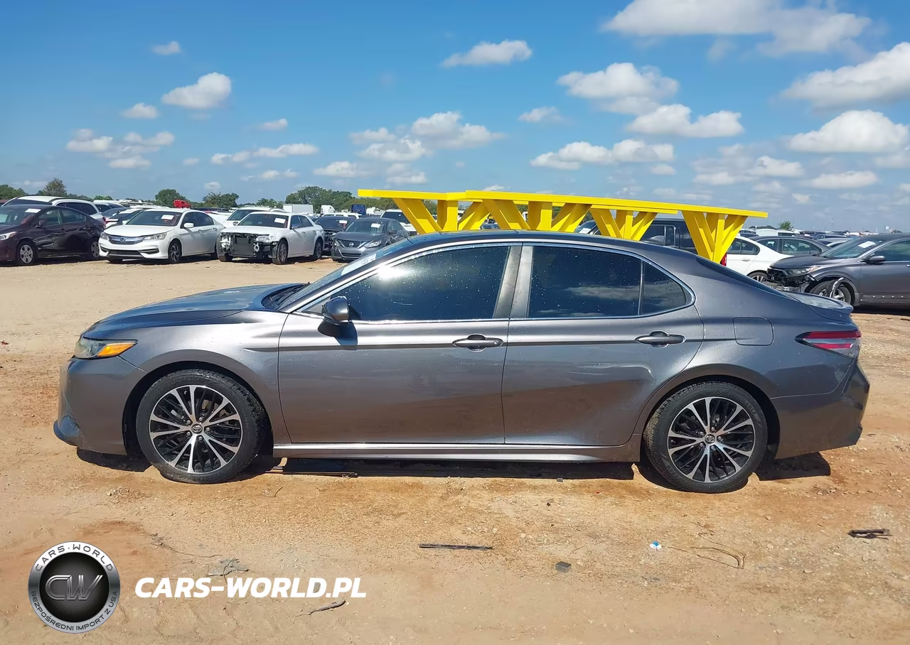 2019 Toyota Camry Se VIN:4T1B11HK3KU835549 - 14