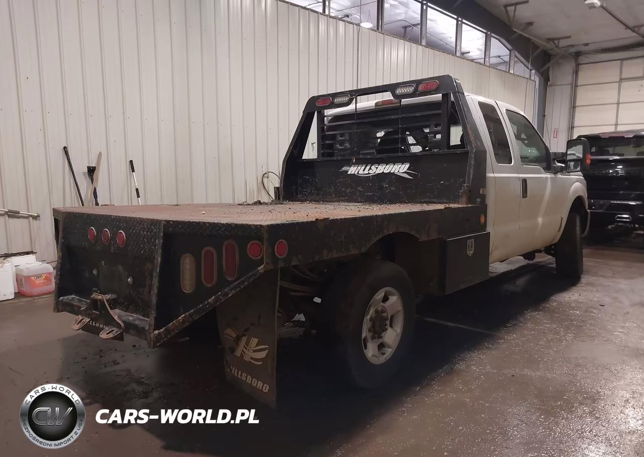 2011 Ford F-250 Xlt VIN:1FT7X2B6XBEA20768 - 4