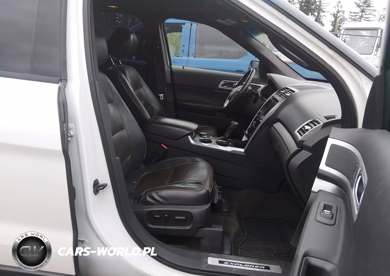 2013 Ford Explorer Sport VIN:1FM5K8GT2DGC05844 - 5