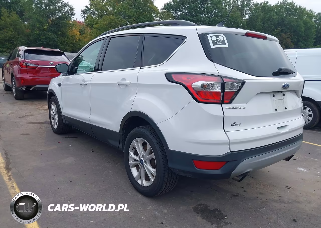 2018 Ford Escape Se VIN:1FMCU9GD6JUA15199 - 3