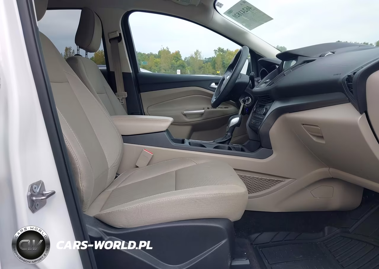 2018 Ford Escape Se VIN:1FMCU9GD6JUA15199 - 5