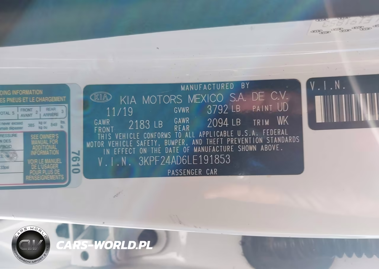 2020 Kia Forte Lxs VIN:3KPF24AD6LE191853 - 9