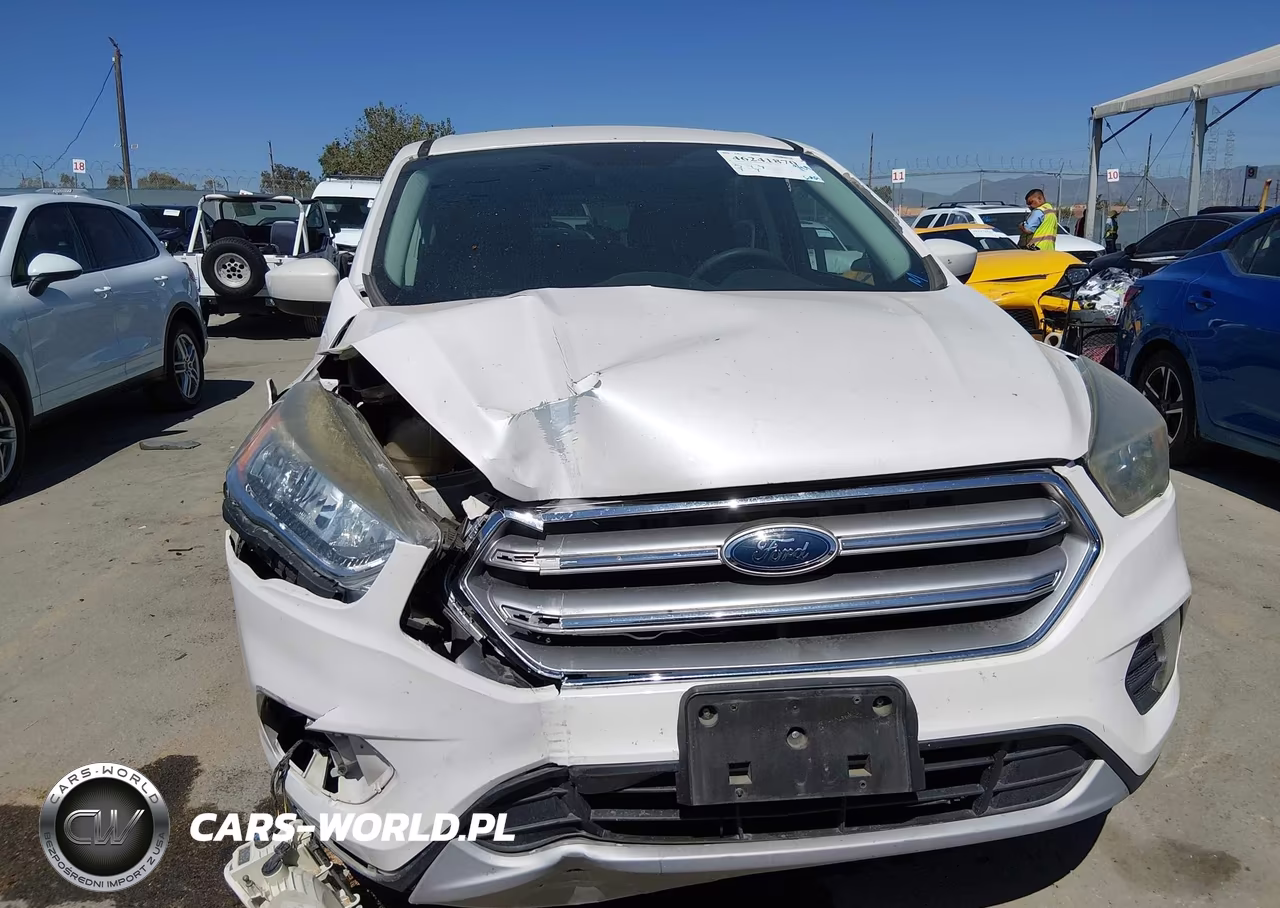 2017 Ford Escape Se VIN:1FMCU0GDXHUE96788 - 6