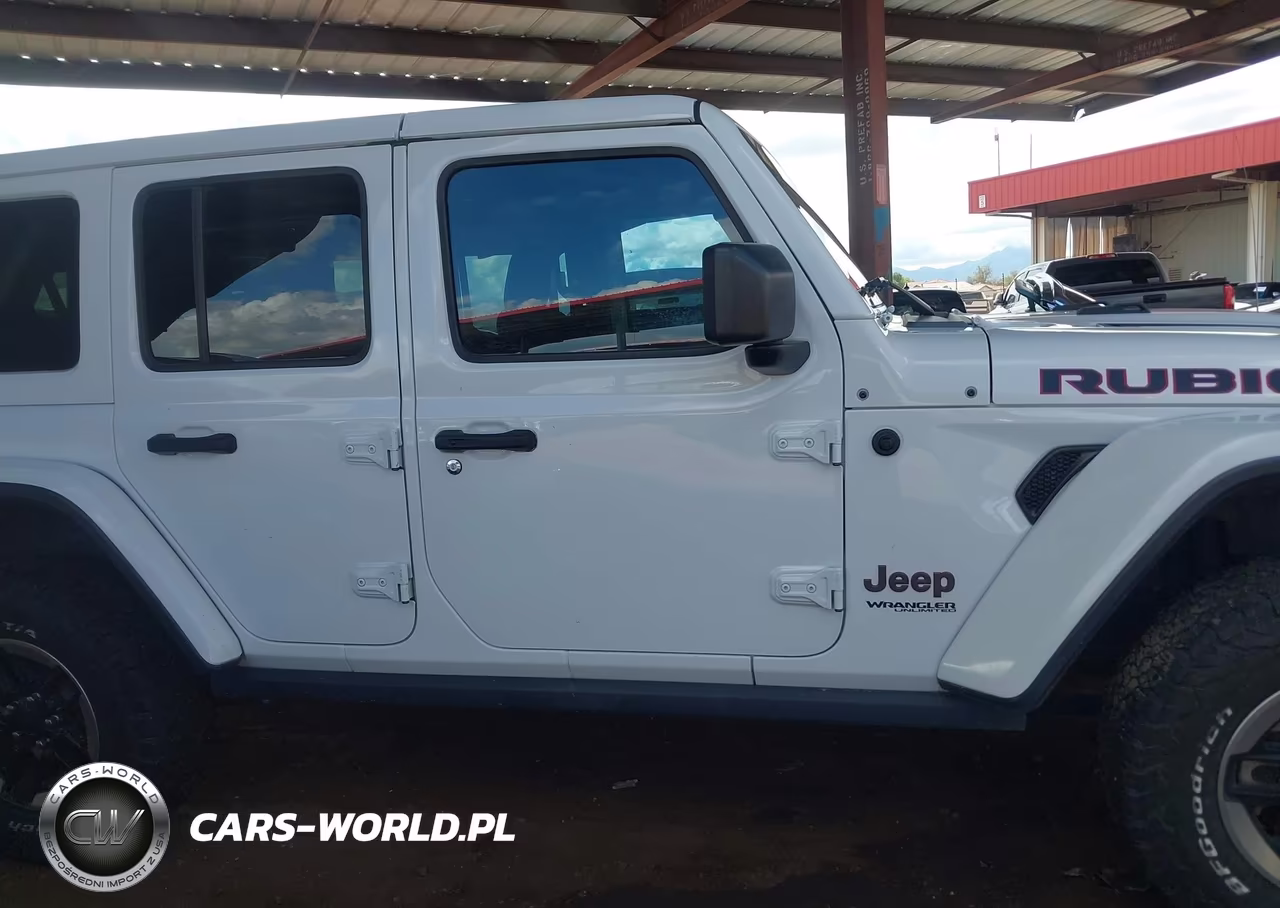2018 Jeep Wrangler Unlimited Rubicon 4X4 VIN:1C4HJXFG0JW322598 - 13
