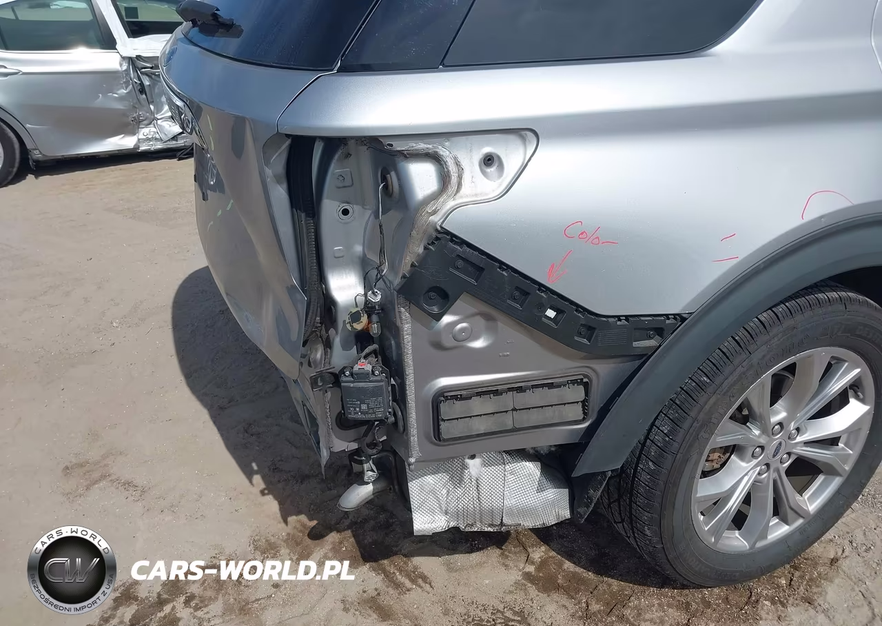 2021 Ford Explorer Xlt VIN:1FMSK7DH7MGB40602 - 6