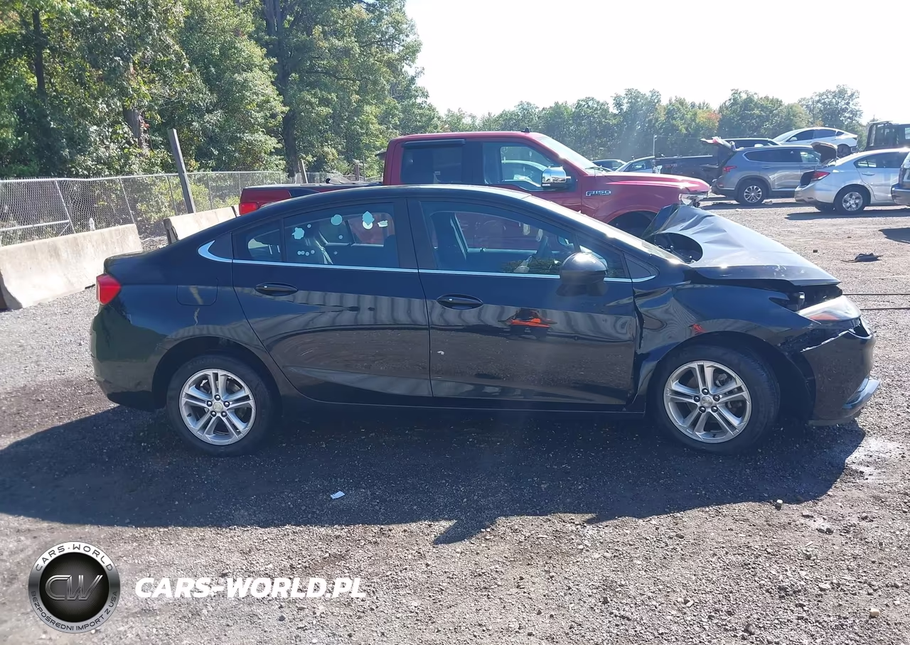 2017 Chevrolet Cruze Lt Auto VIN:1G1BE5SM4H7272568 - 13