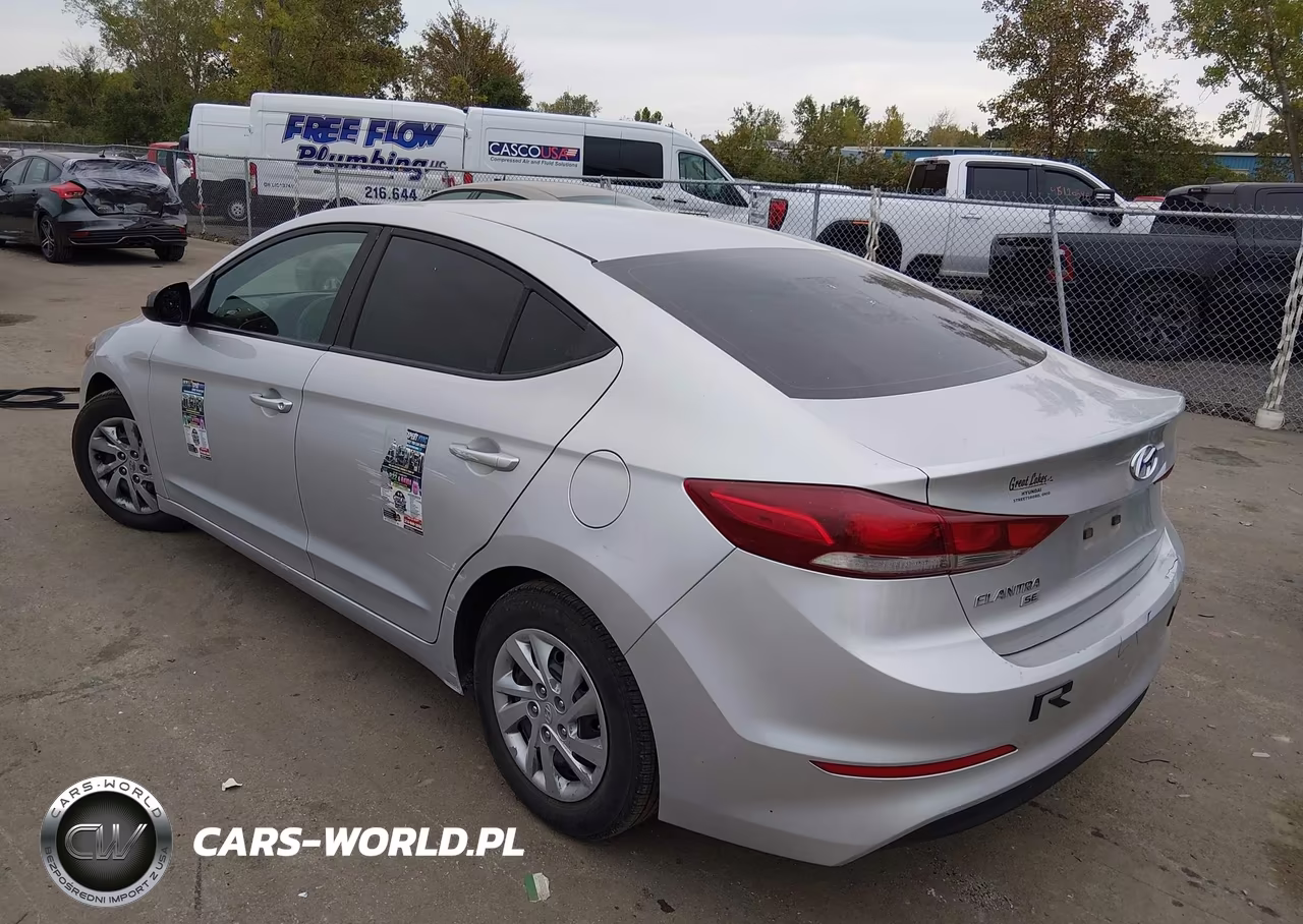 2018 Hyundai Elantra Se VIN:KMHD74LF3JU614650 - 3