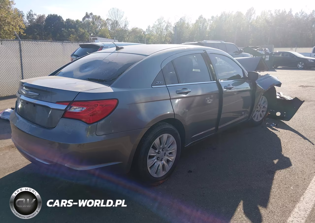 2012 Chrysler 200 Lx VIN:1C3CCBAB9CN282439 - 4