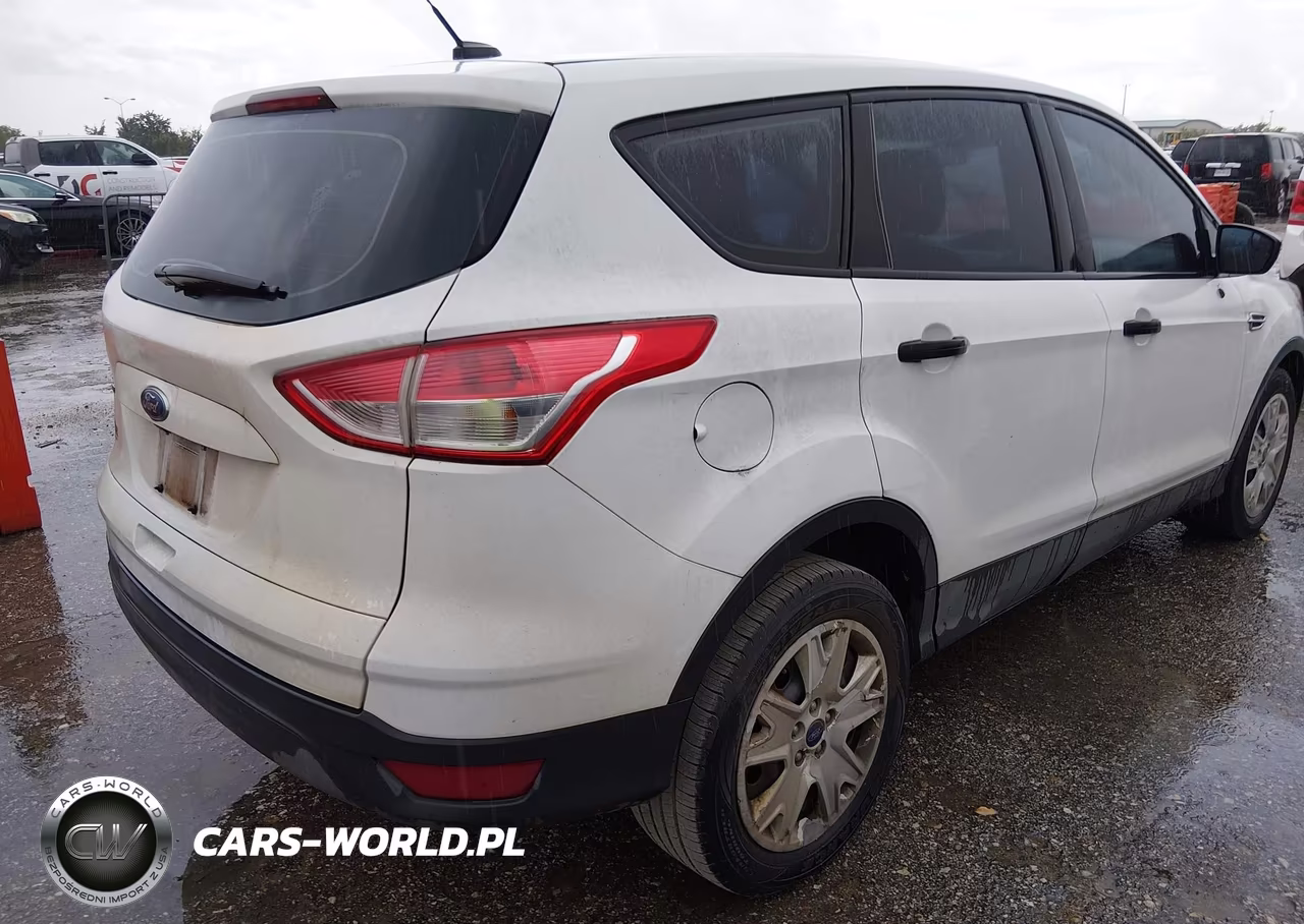 2016 Ford Escape S VIN:1FMCU0F74GUB36880 - 4
