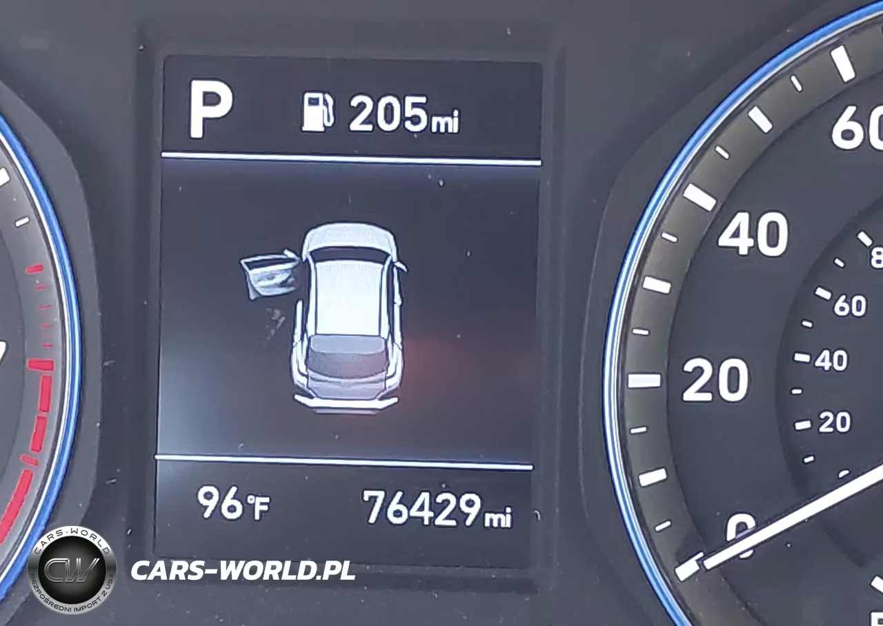 2019 Hyundai Kona Se VIN:KM8K12AA2KU258164 - 16