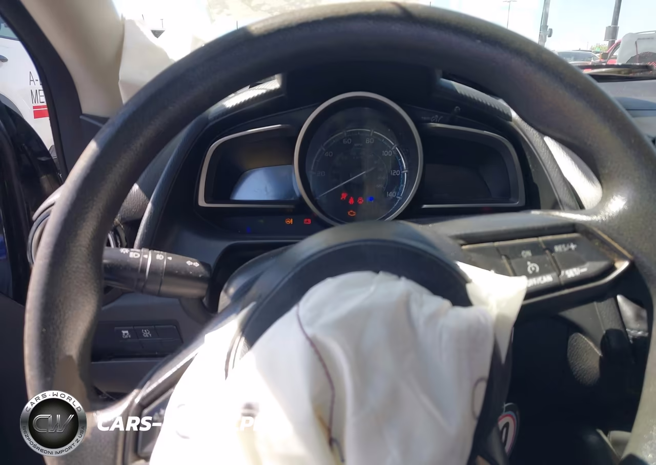2019 Toyota Yaris Le VIN:3MYDLBYV4KY504727 - 7