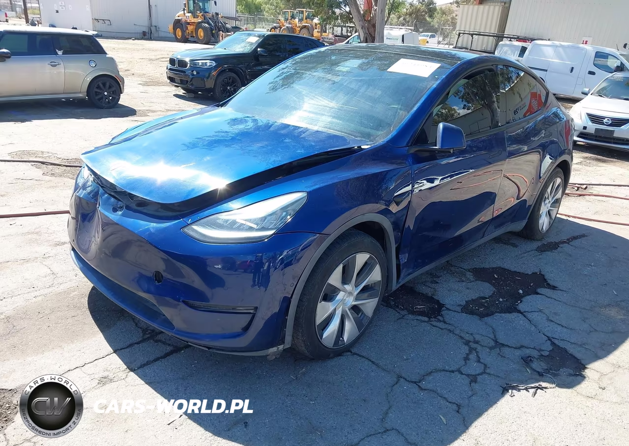 2021 Tesla Model Y Long Range Dual Motor All-Wheel Drive VIN:5YJYGDEE2MF240281 - 2