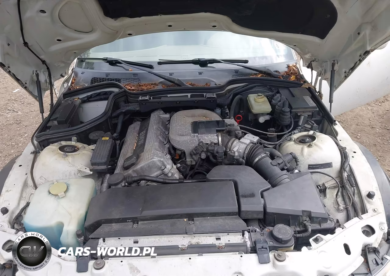 1998 BMW Z3 1.9 VIN:4USCH7333WLD16520 - 10