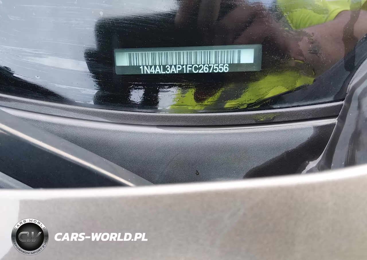2015 Nissan Altima 2.5 S VIN:1N4AL3AP1FC267556 - 9