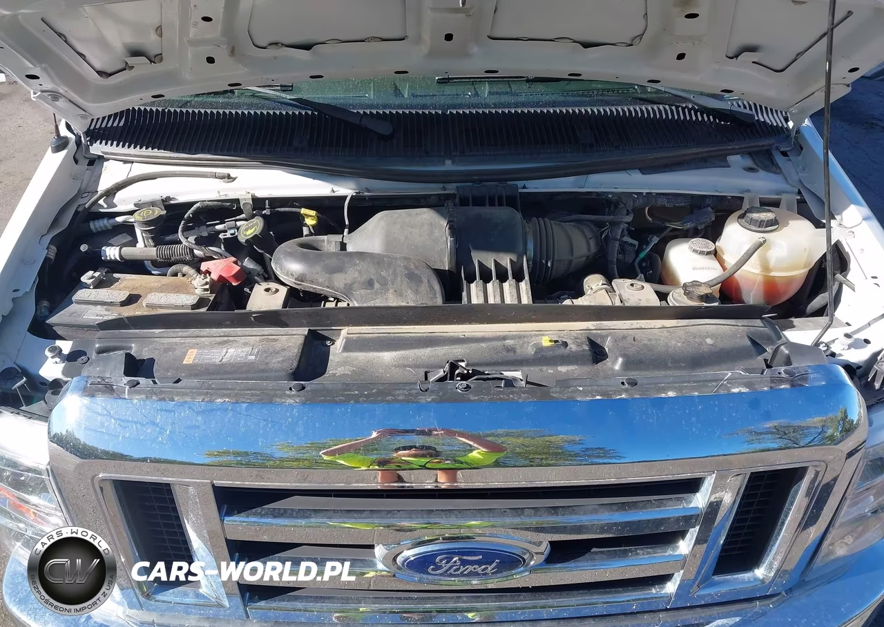 2018 Ford E-450 Cutaway VIN:1FDXE4FS7JDC11783 - 9