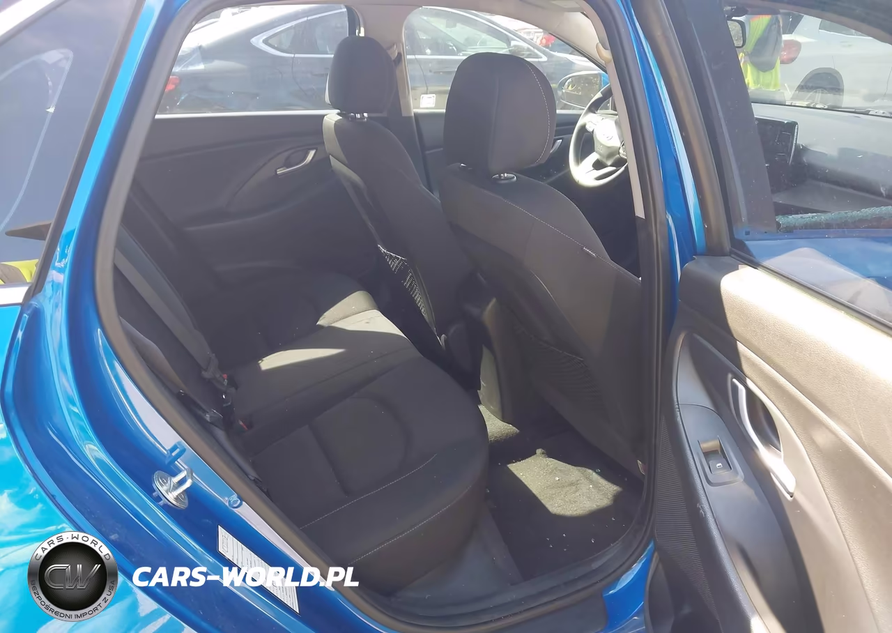 2018 Hyundai Elantra Gt VIN:KMHH35LE4JU060237 - 8