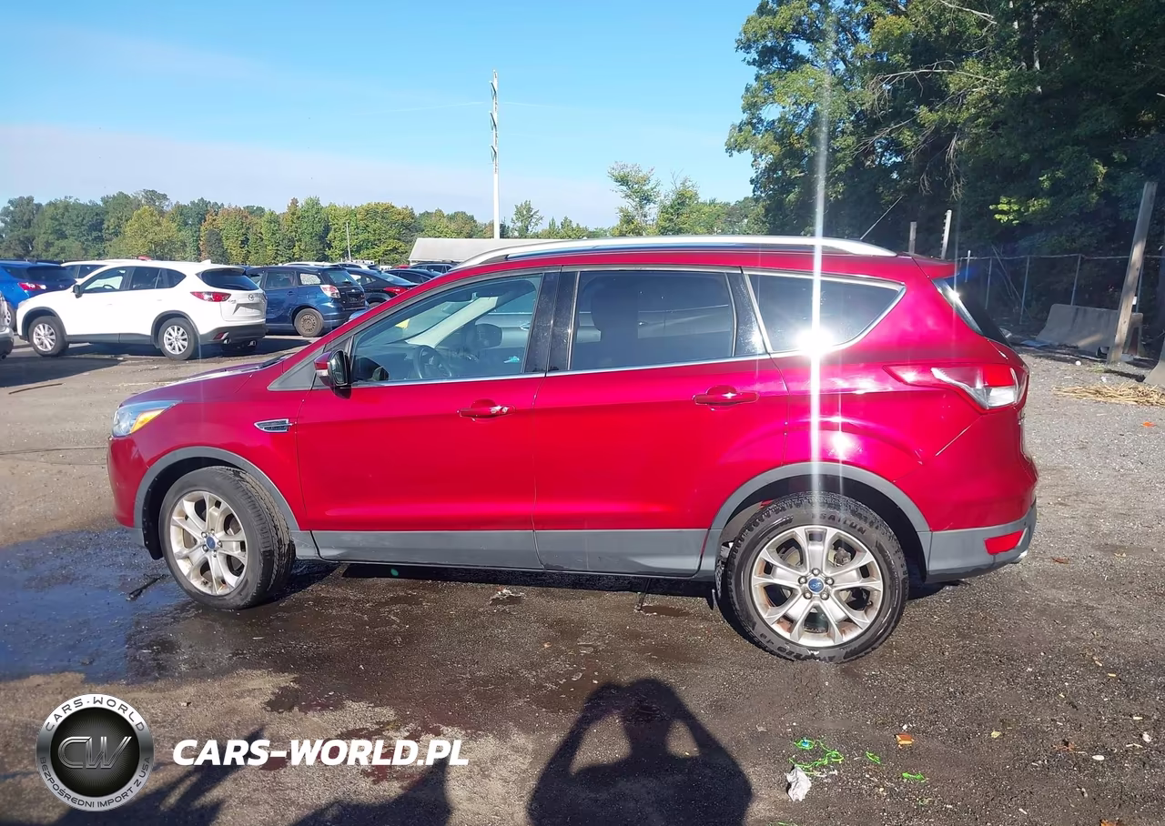 2016 Ford Escape Titanium VIN:1FMCU9J98GUC91820 - 14
