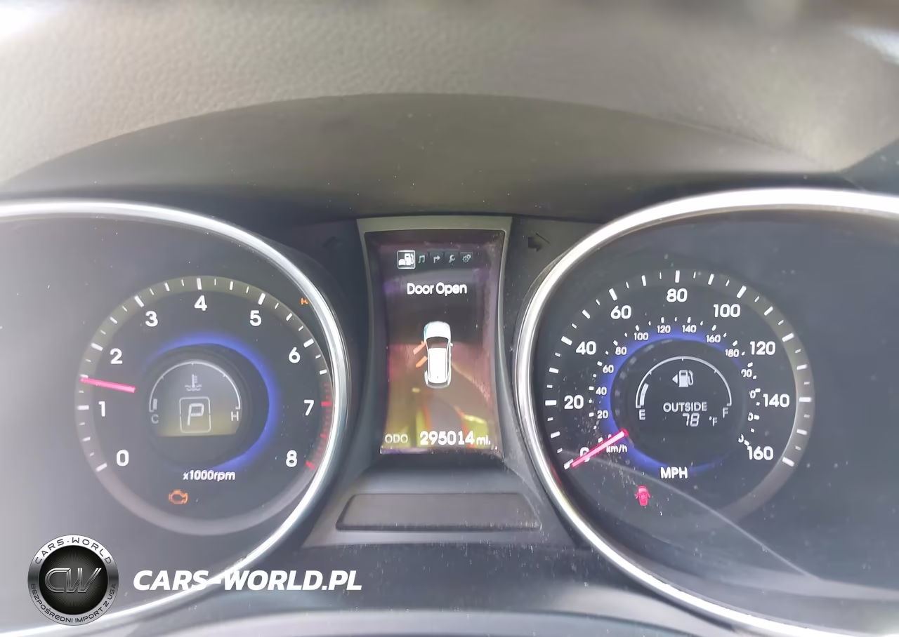 2016 Hyundai Santa Fe Se VIN:KM8SRDHF4GU139965 - 7