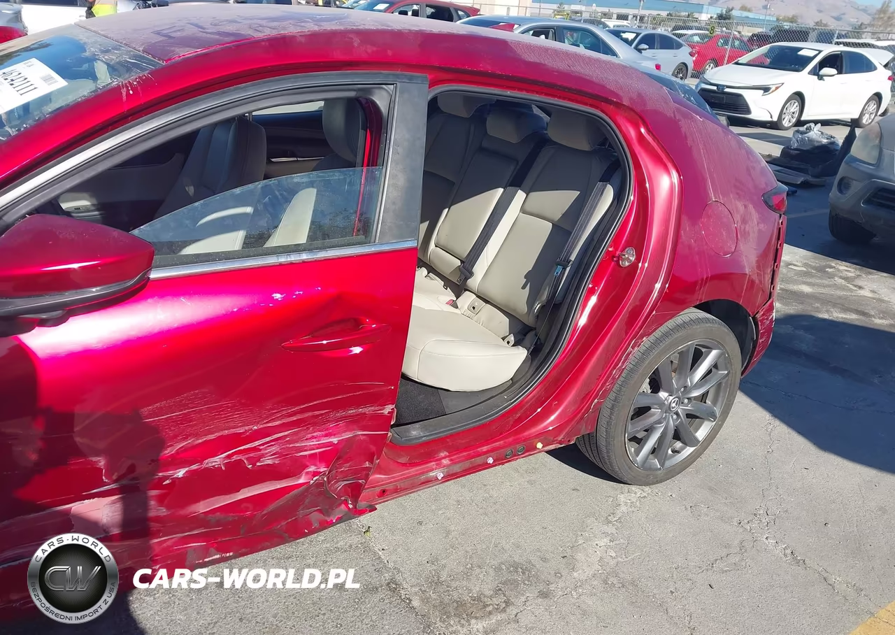 2019 Mazda 3 Preferred VIN:JM1BPBMM2K1124622 - 6