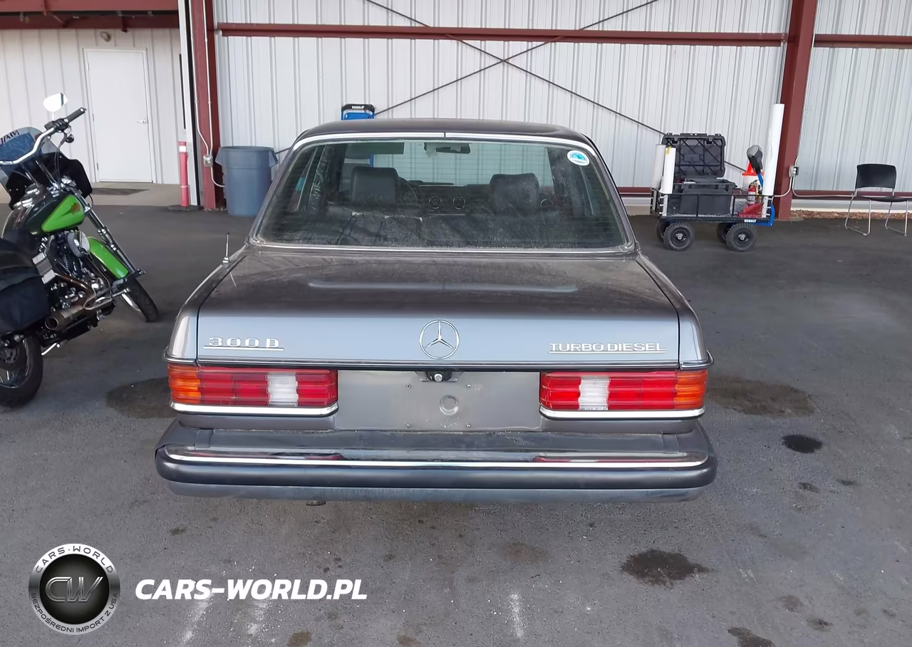 1984 Mercedes-Benz 300 VIN:WDBAB33A1EA092370 - 16