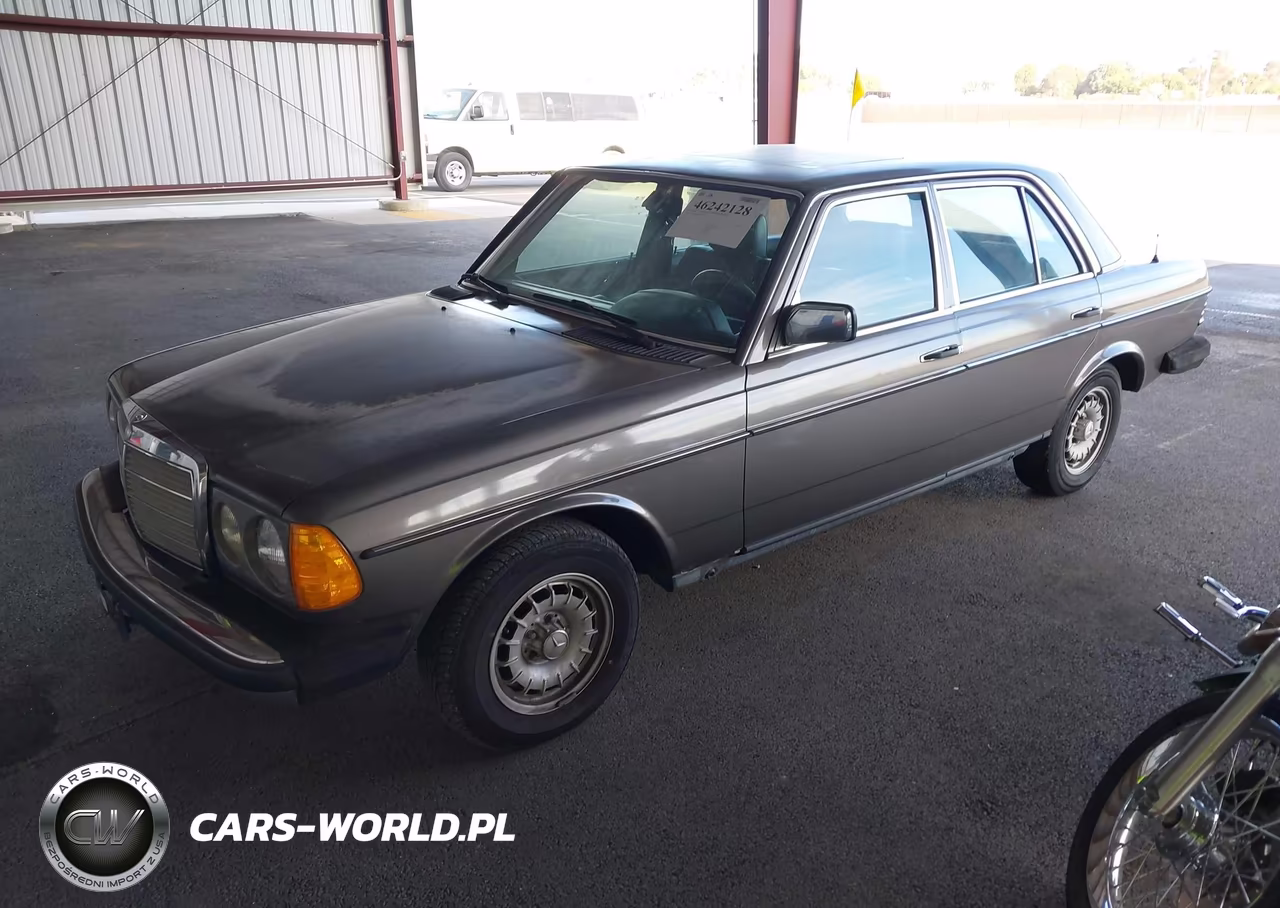 1984 Mercedes-Benz 300 VIN:WDBAB33A1EA092370 - 2